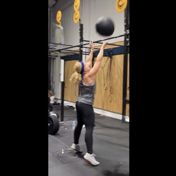 Nancy McLaughlin profile photo