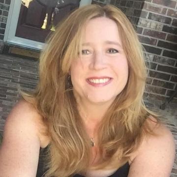 Beth Woods profile photo