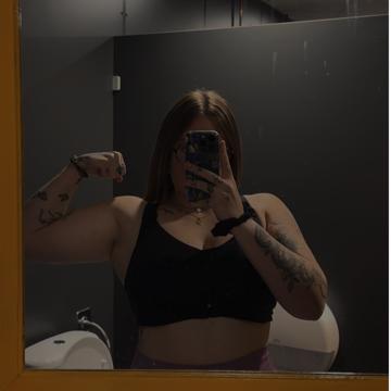Ophelie Peirona profile photo