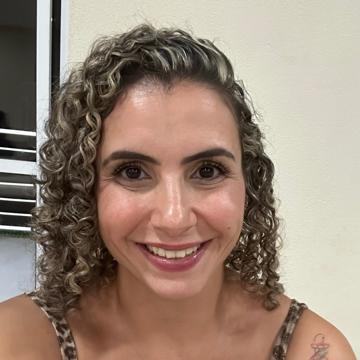 Fabiana Carolina Carvalho Dias profile photo