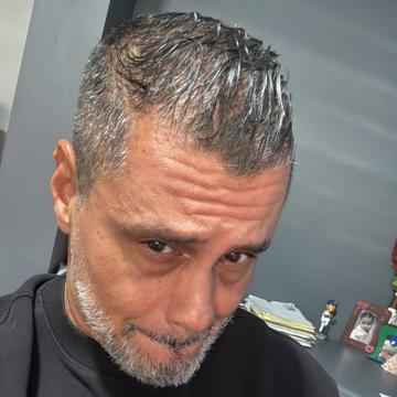 HECTOR Galarza profile photo