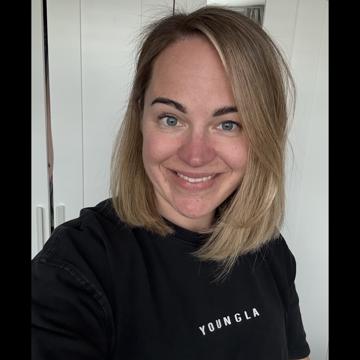 Rhian Thomas profile photo