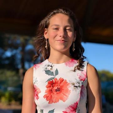 Estella Hodges profile photo