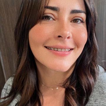 Evelys Santos profile photo