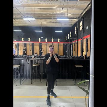 Divia Fierro profile photo