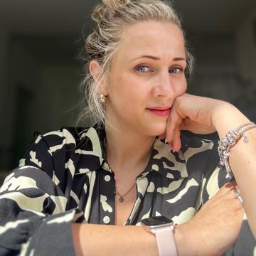 Marta Debnárová profile photo