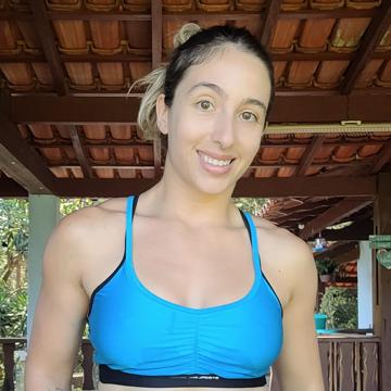 Camila Carvalho profile photo