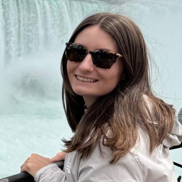 Shannon Powers profile photo