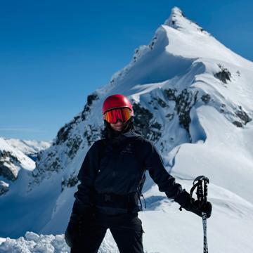 Emma Khan profile photo