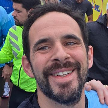 Hugo Gil profile photo