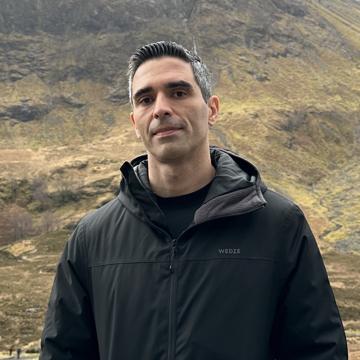 Renato Aquino profile photo