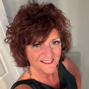 Cynthia Macdonald profile photo