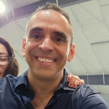 Jose Ricardo Benavides profile photo