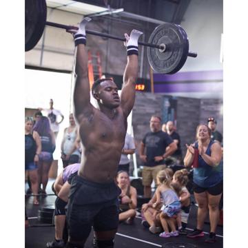 Denas Brown profile photo