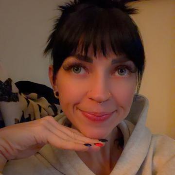 Alyx Pitkin profile photo