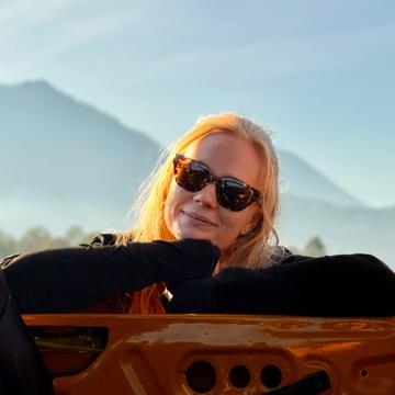 Veronika Laksarová profile photo