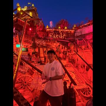 youngwoong kim profile photo